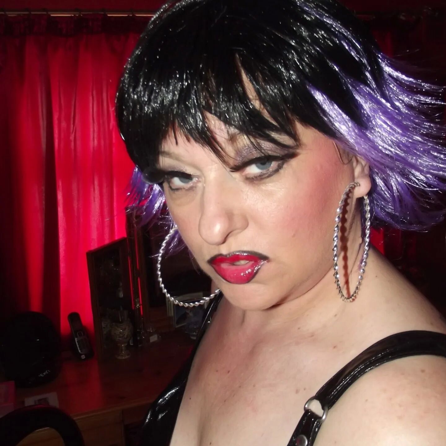 SHIRLEY SLUT 68