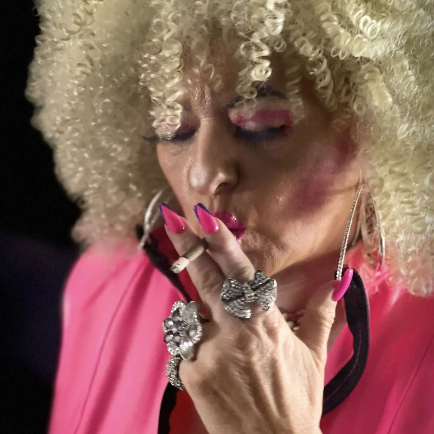 SHIRLEY A WHORE FOR CHEAP SEX
