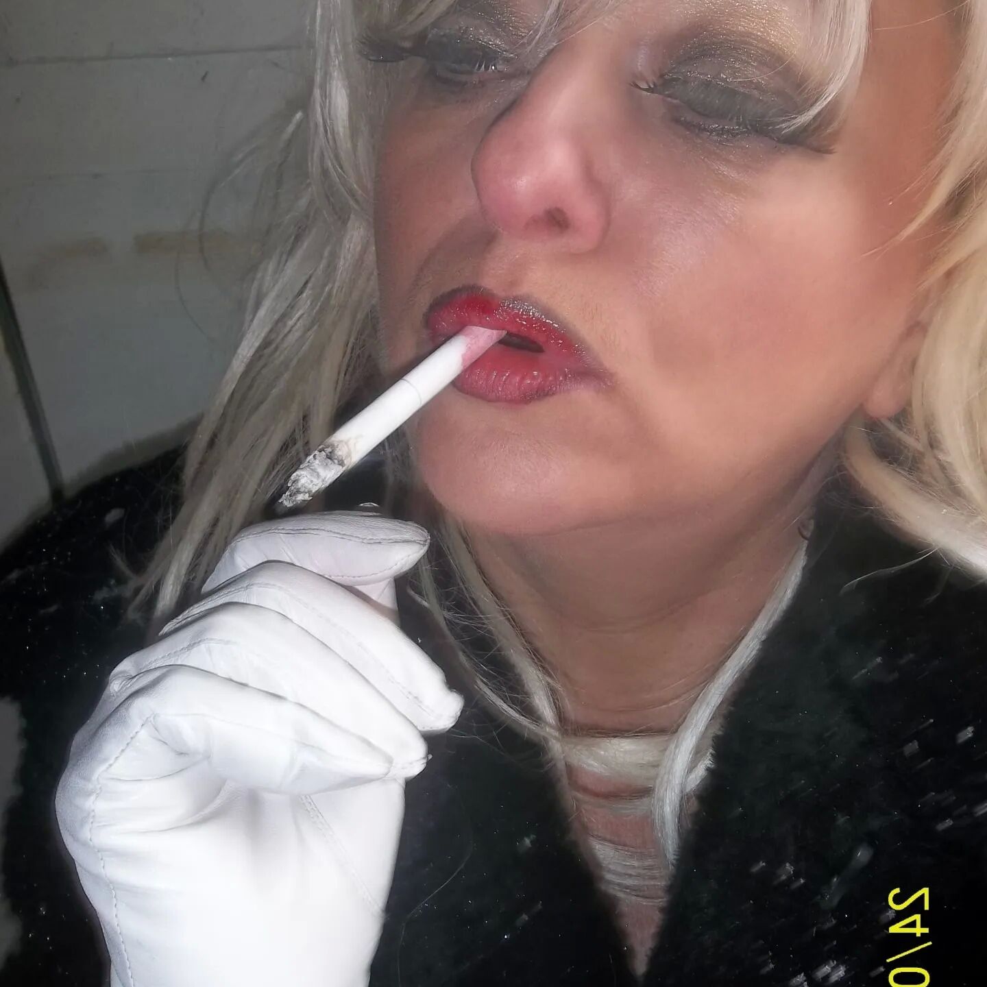 SHIRLEY SLUT 60