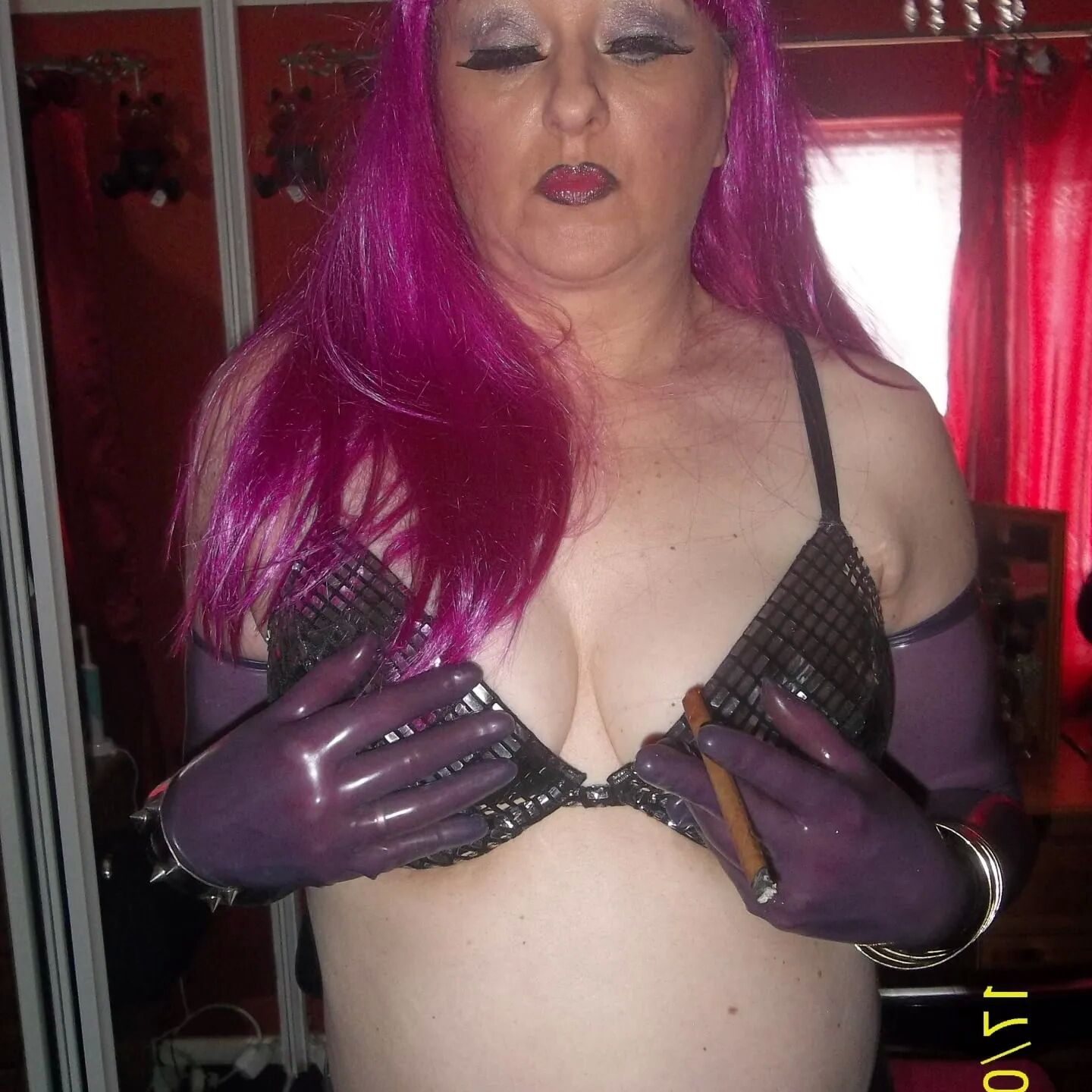 SHIRLEY SLUT 58