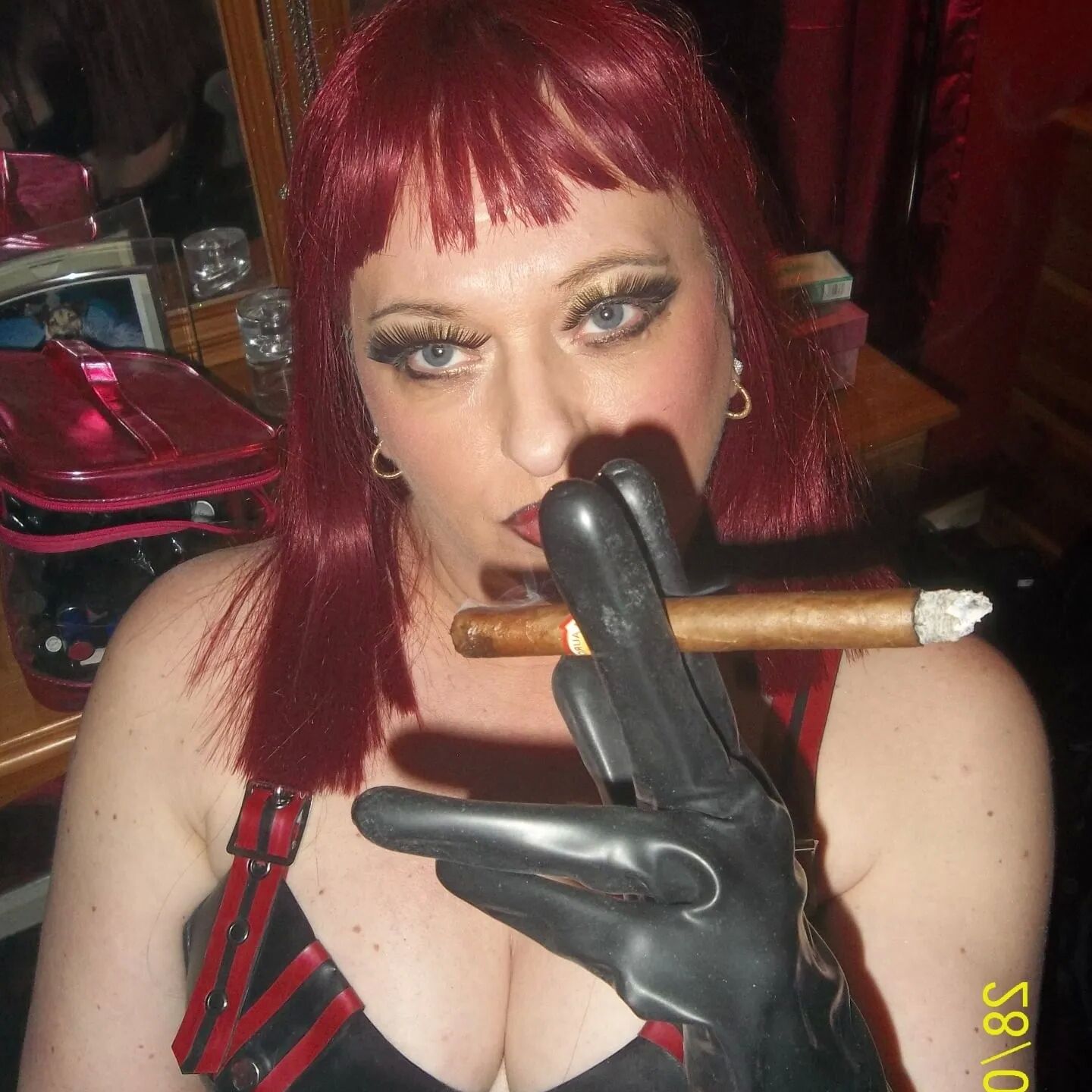 SHIRLEY SLUT 51