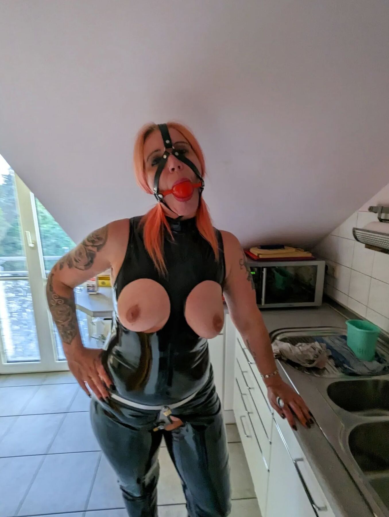 Keuscheits Gürtel und ballgag
