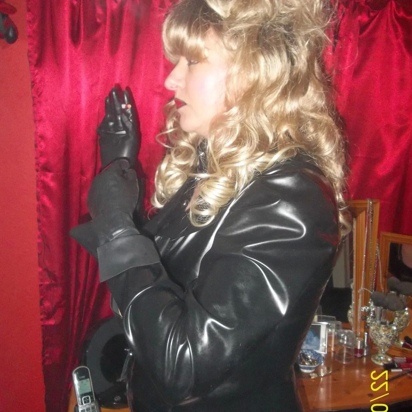 SHIRLEY SLUT 48