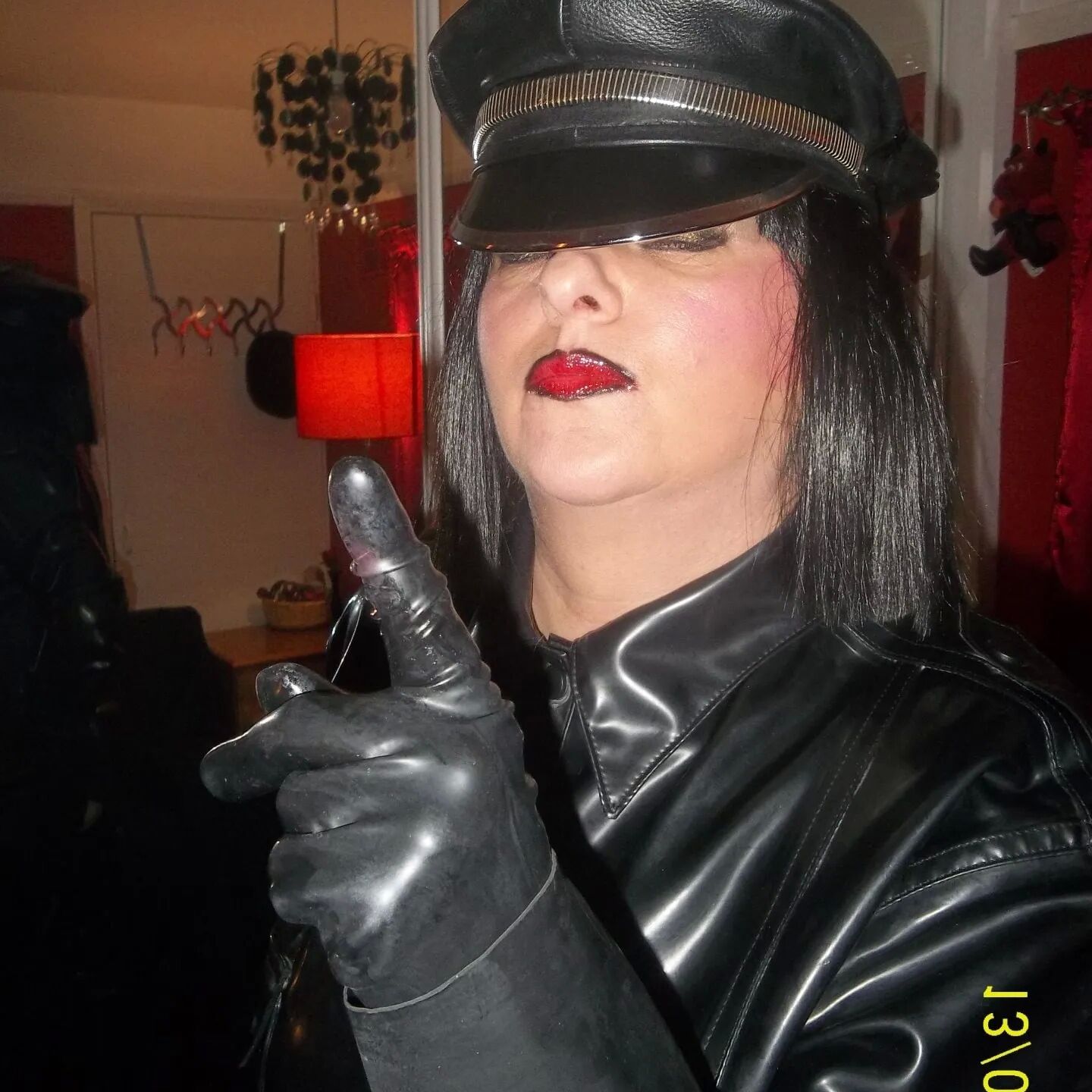 SHIRLEY SLUT 45