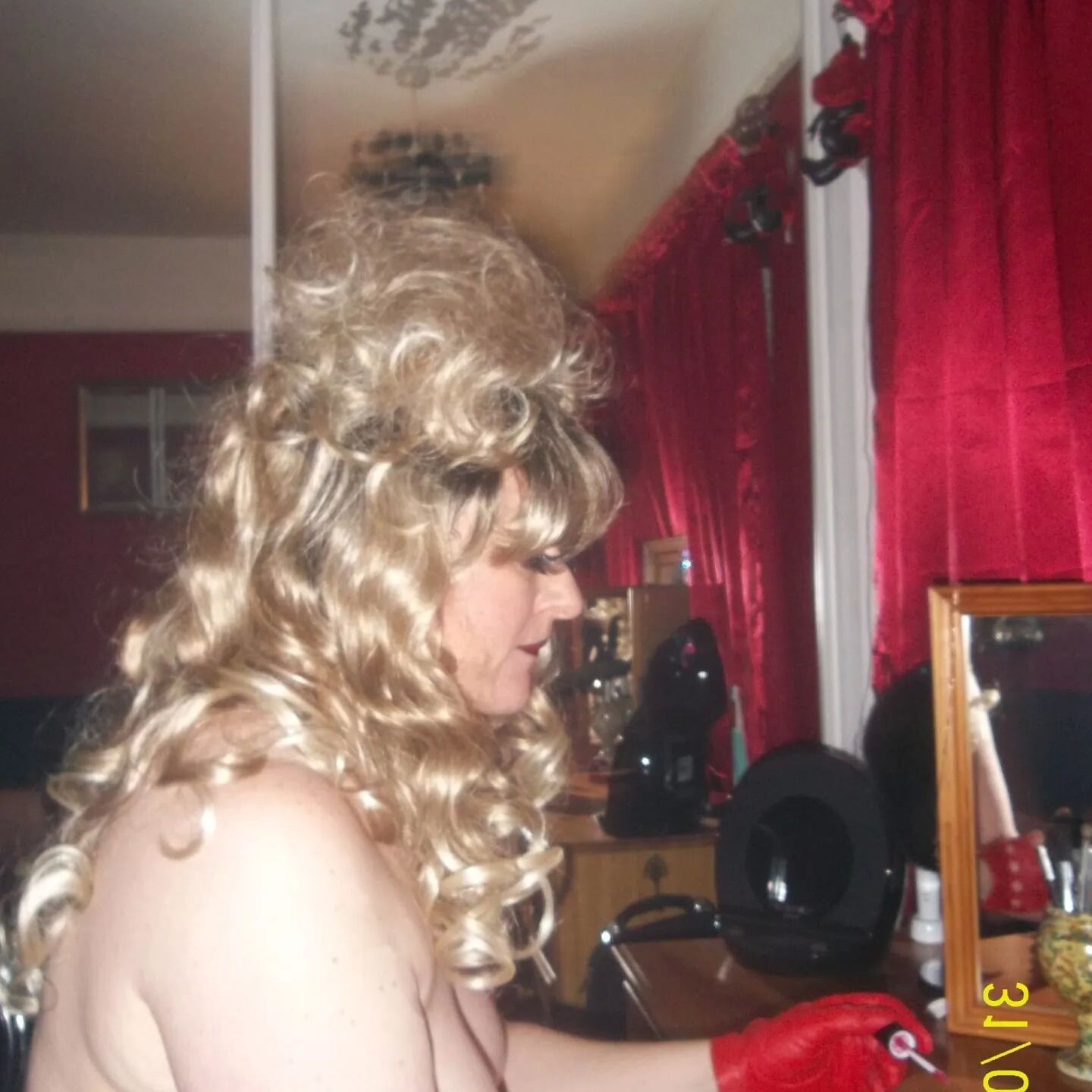 SHIRLEY SLUT 42