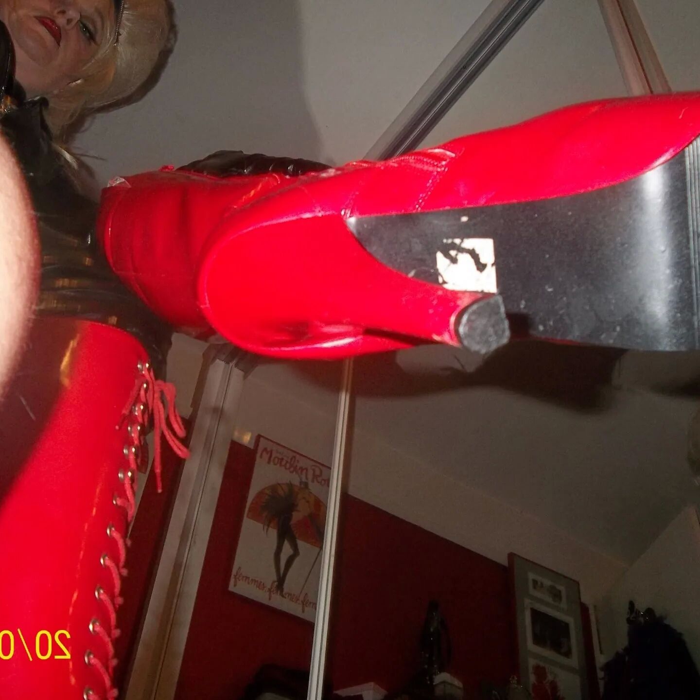 SHIRLEY SLUT 39