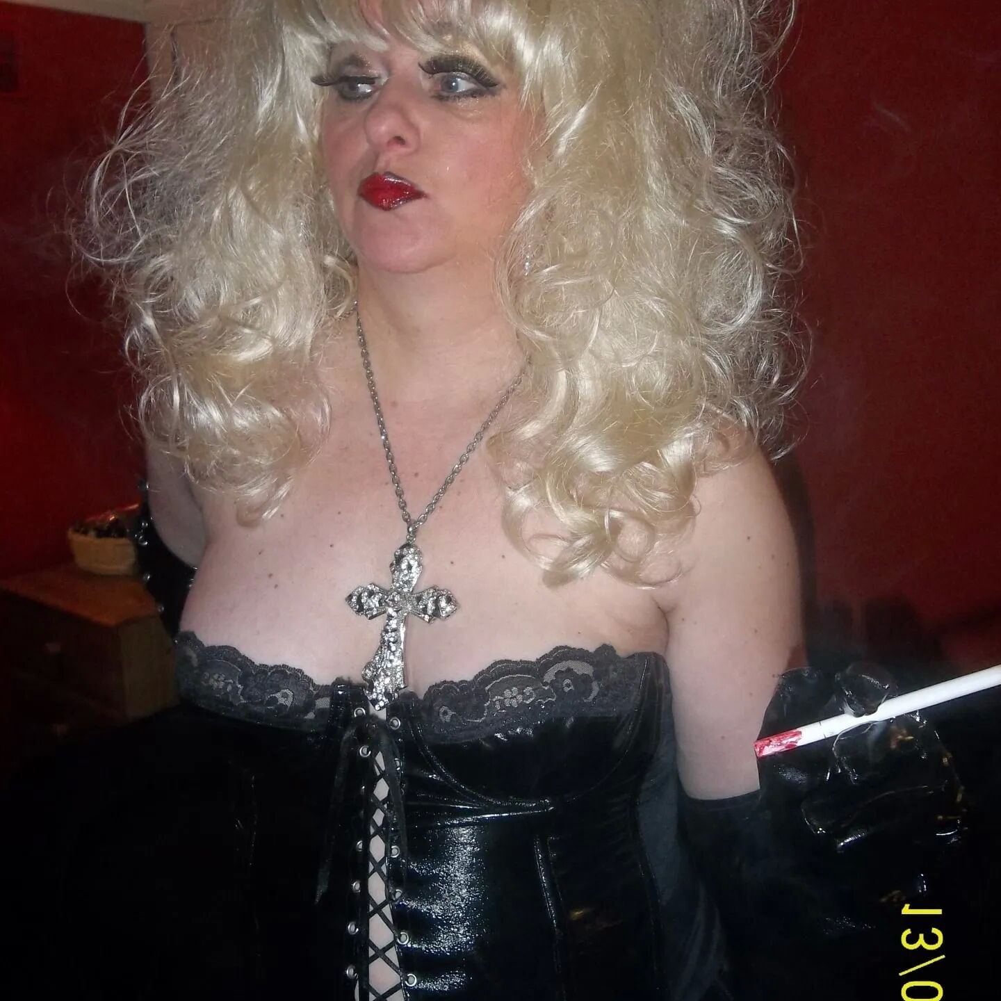 SHIRLEY SLUT 36