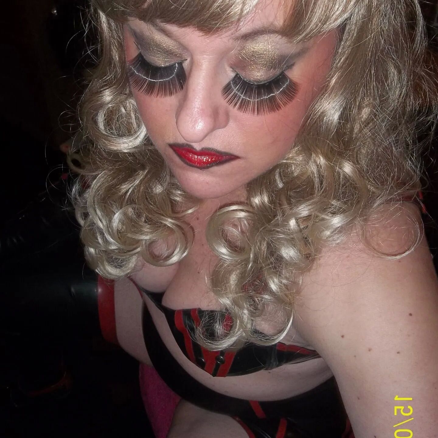 SHIRLEY SLUT 37