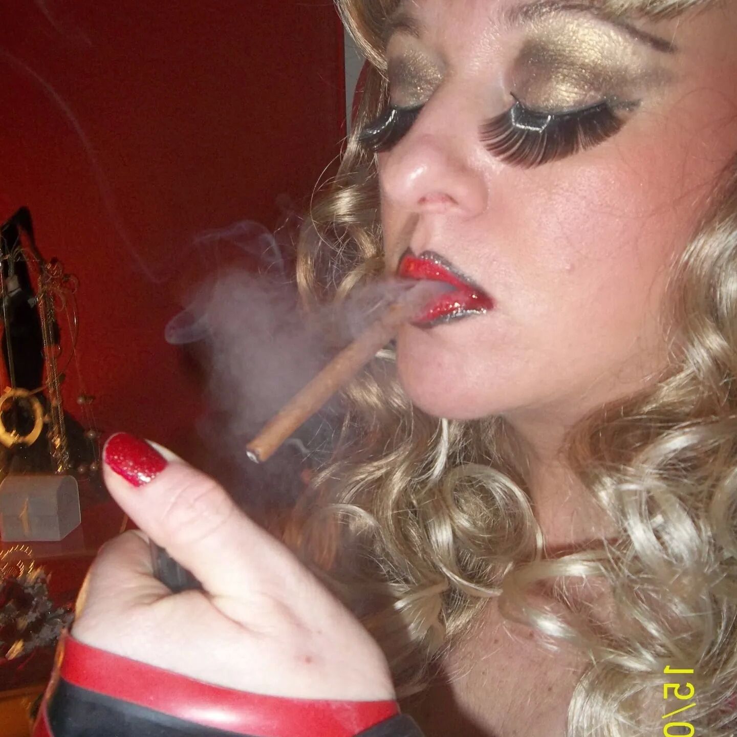 SHIRLEY SLUT 37