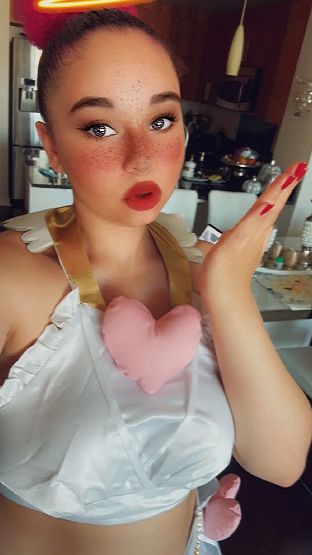 Cute chubby pink hair slut