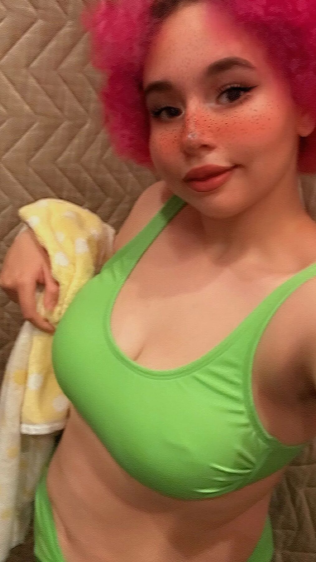 Cute chubby pink hair slut