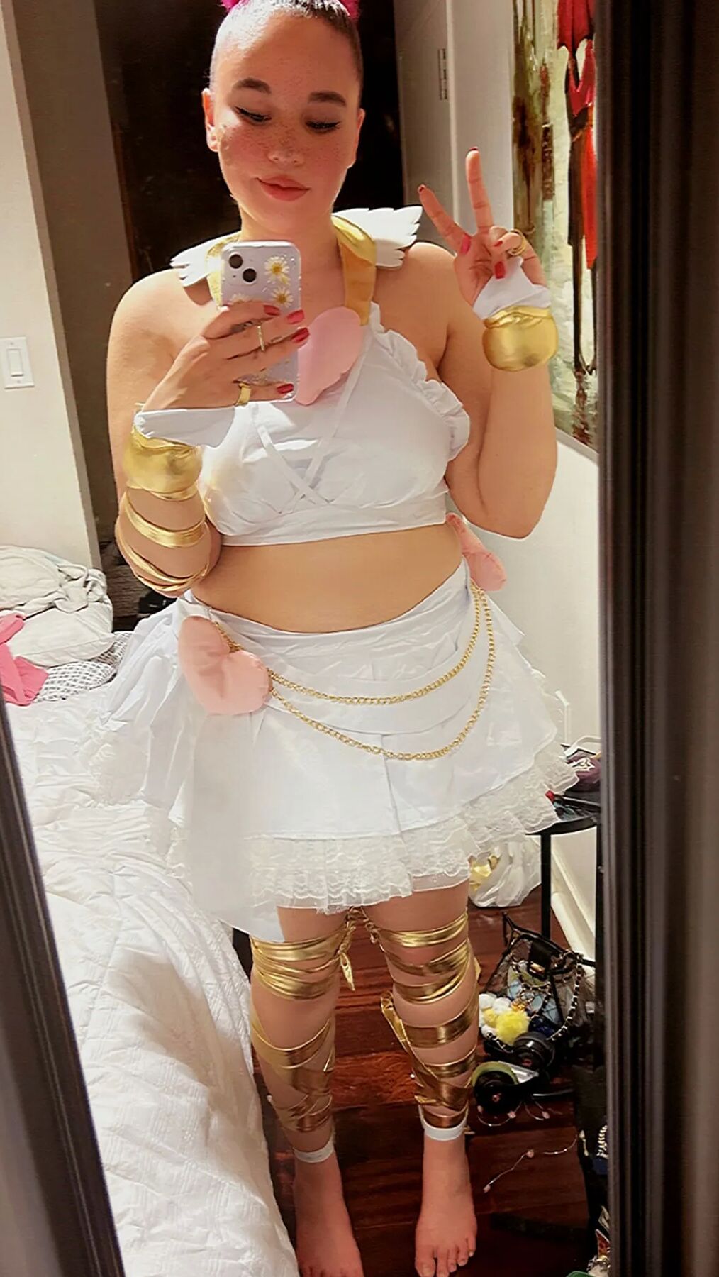 Cute chubby pink hair slut