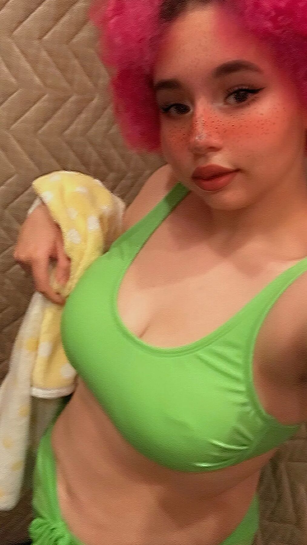 Cute chubby pink hair slut