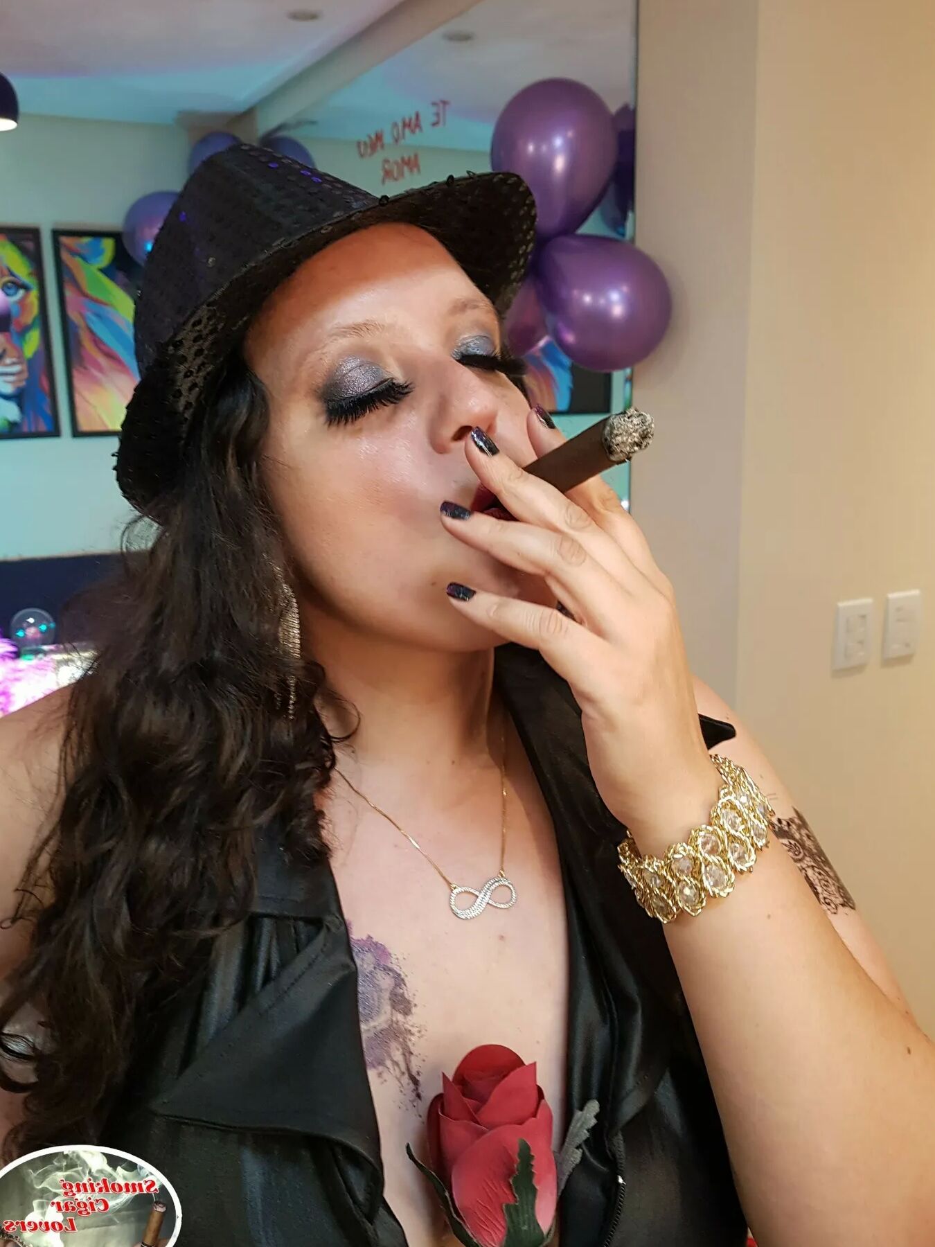 Smoking Cigar Lovers