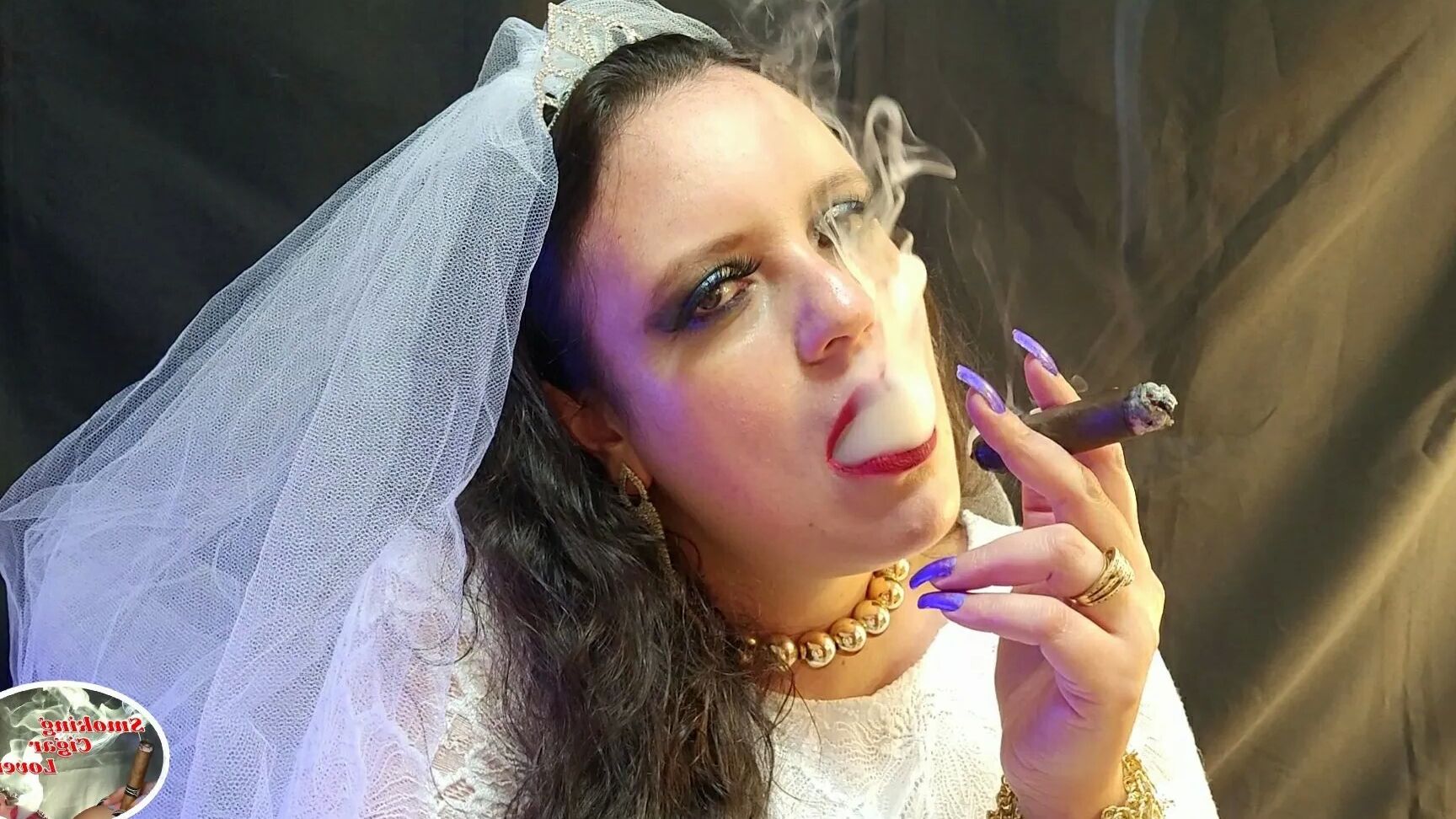 Smoking Cigar Lovers