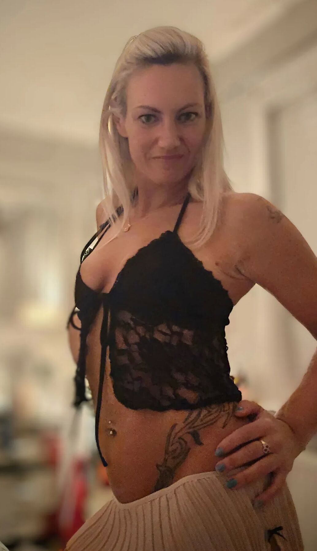 Milf @ Home iMay