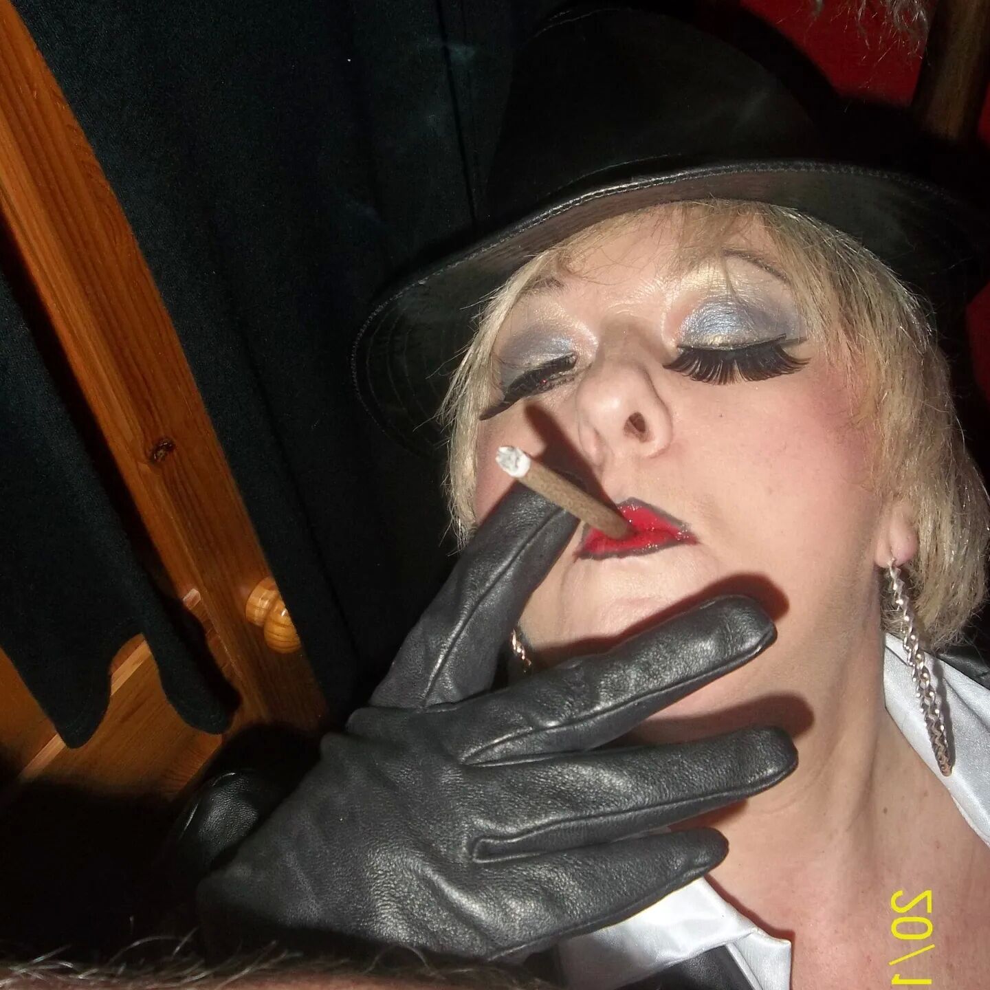 SHIRLEY SLUT 14