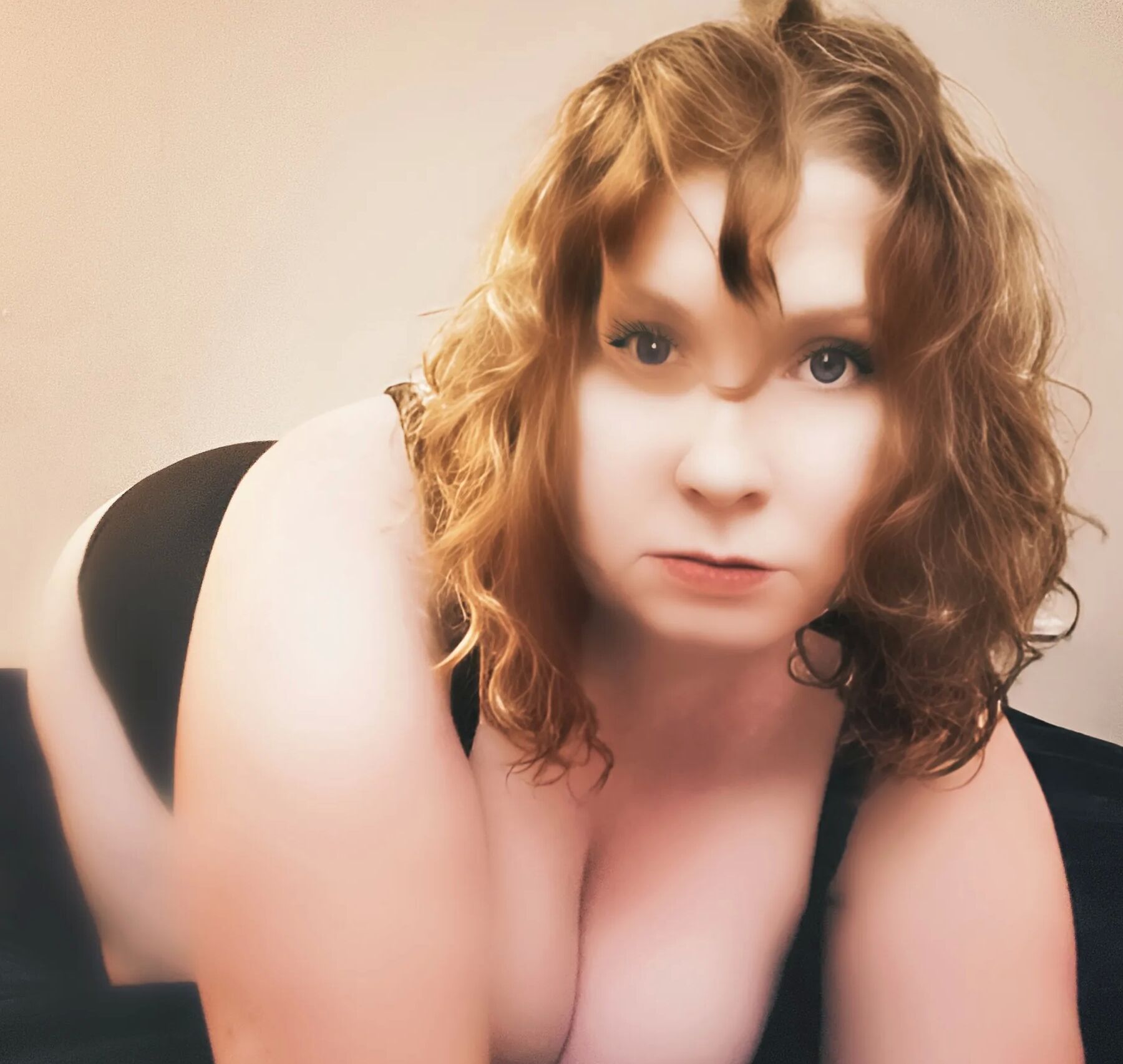 BBW Ruby Wyld wants you to cum to bed!