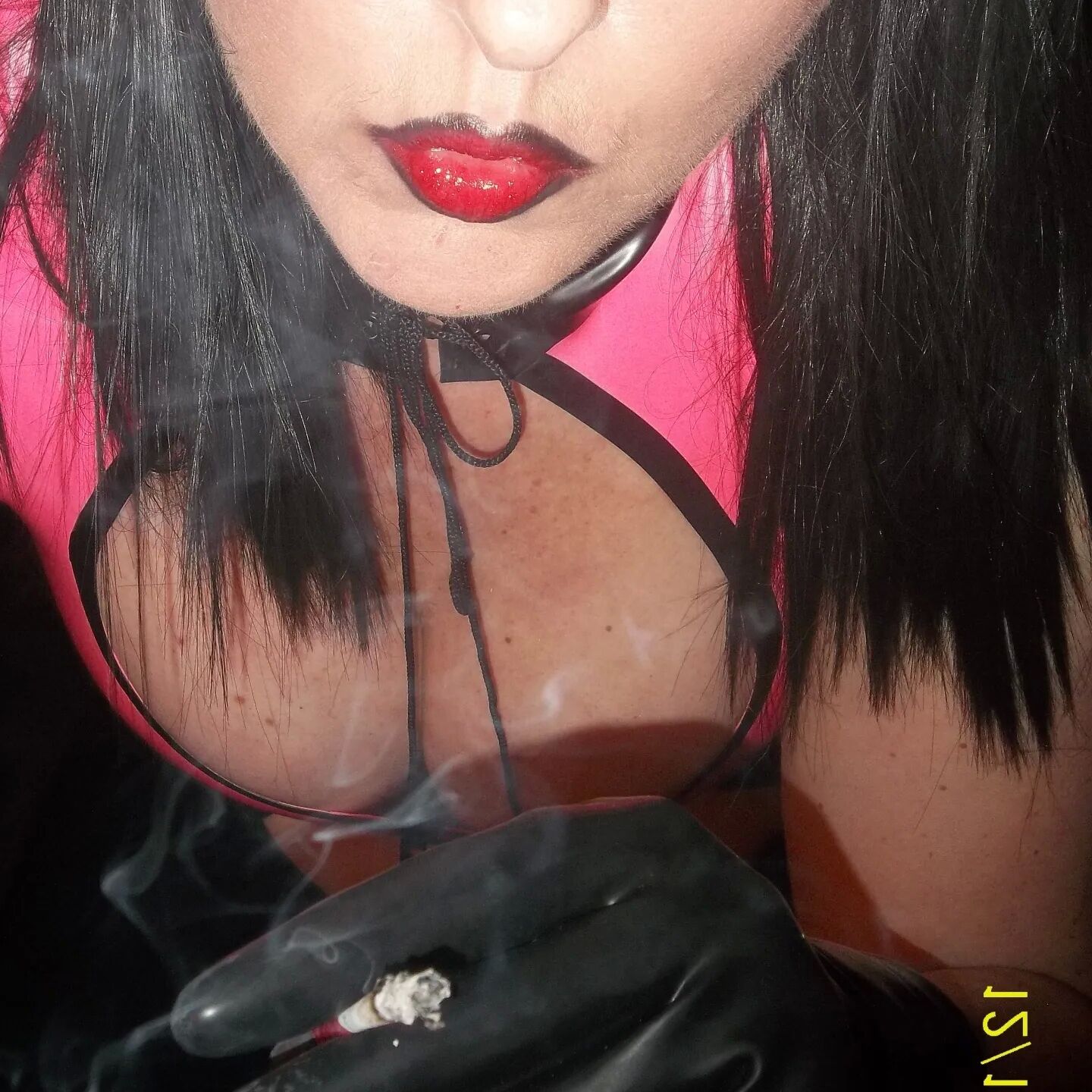 SHIRLEY SLUT 8