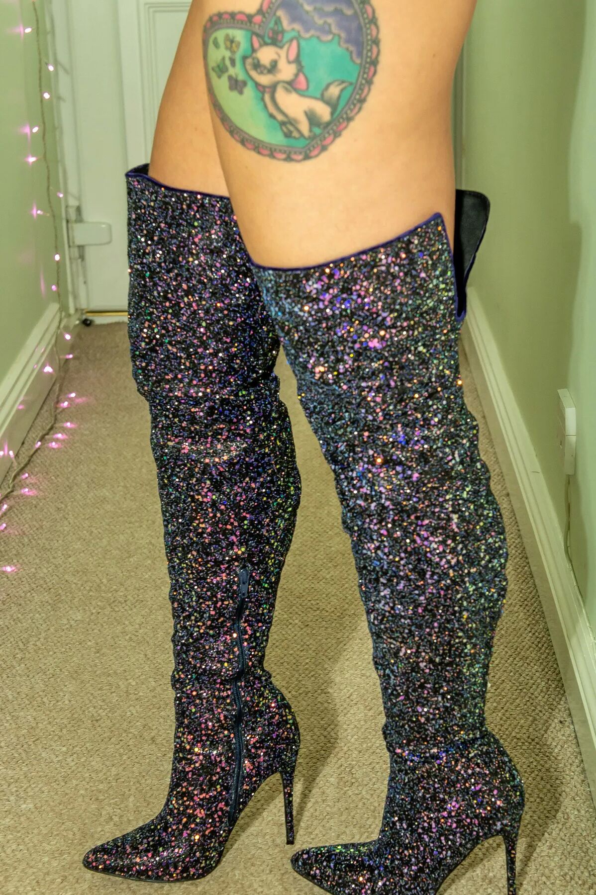 Belle O'Hara - Glitter Boots