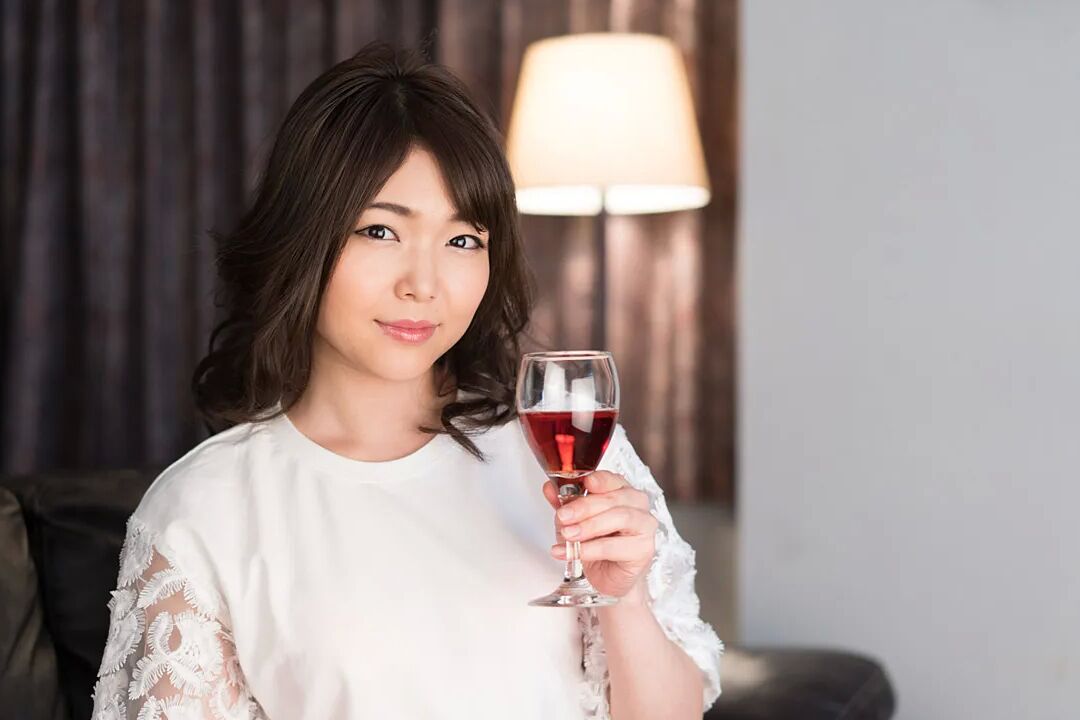 Shino Aoi :: Drinking And Fucking -Legendary JAV girl - - CA