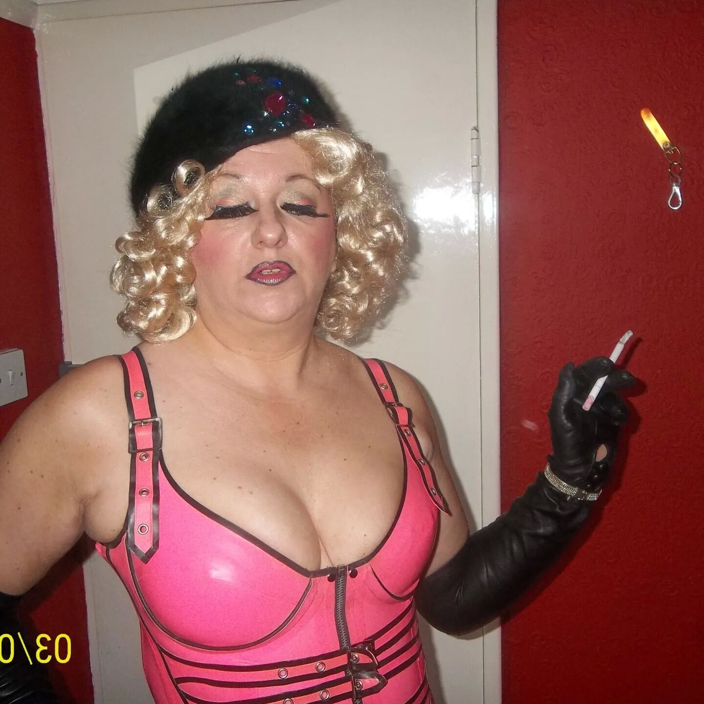 SHIRLEY SLUT 1