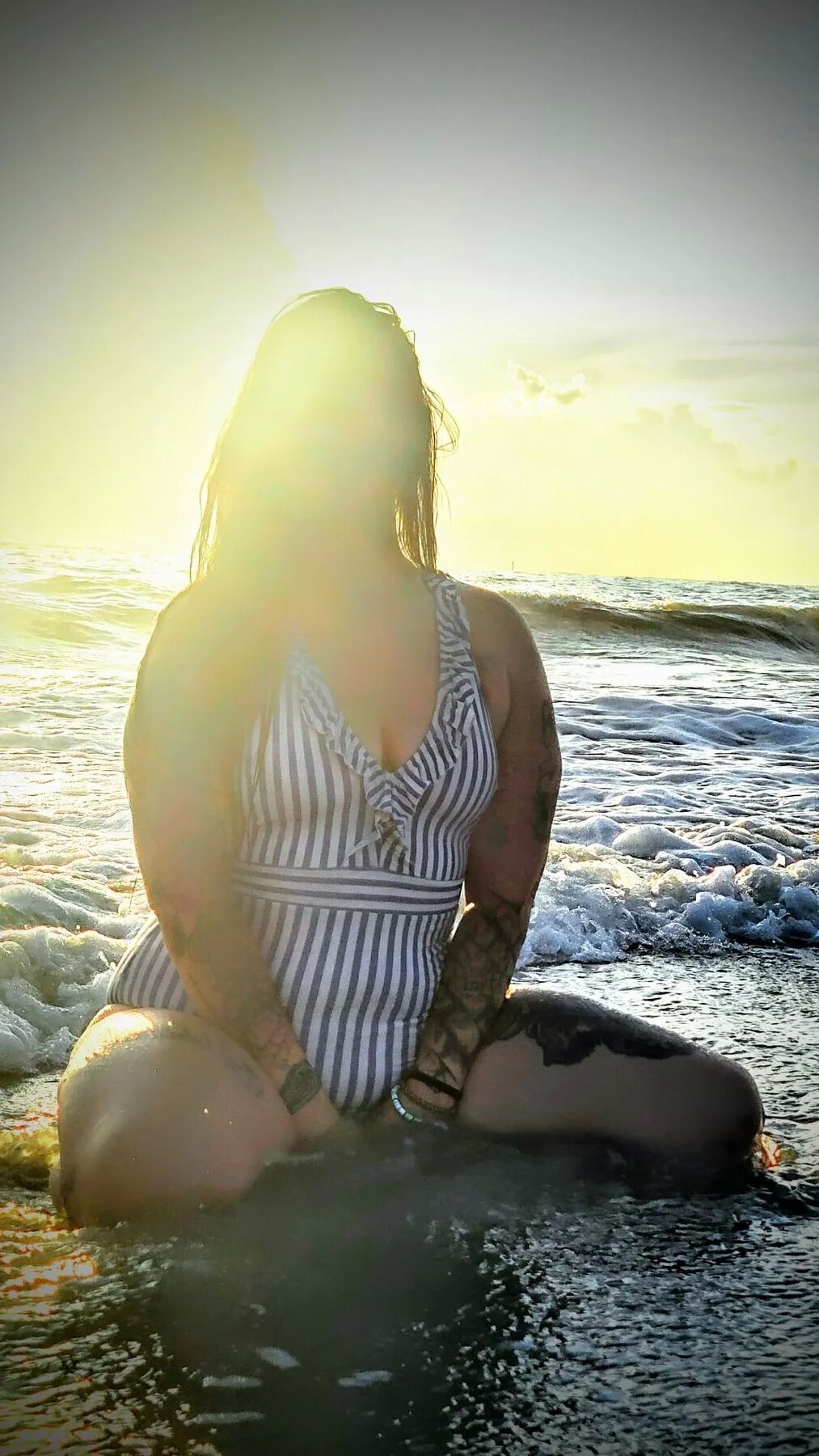 Gigi Free Photos