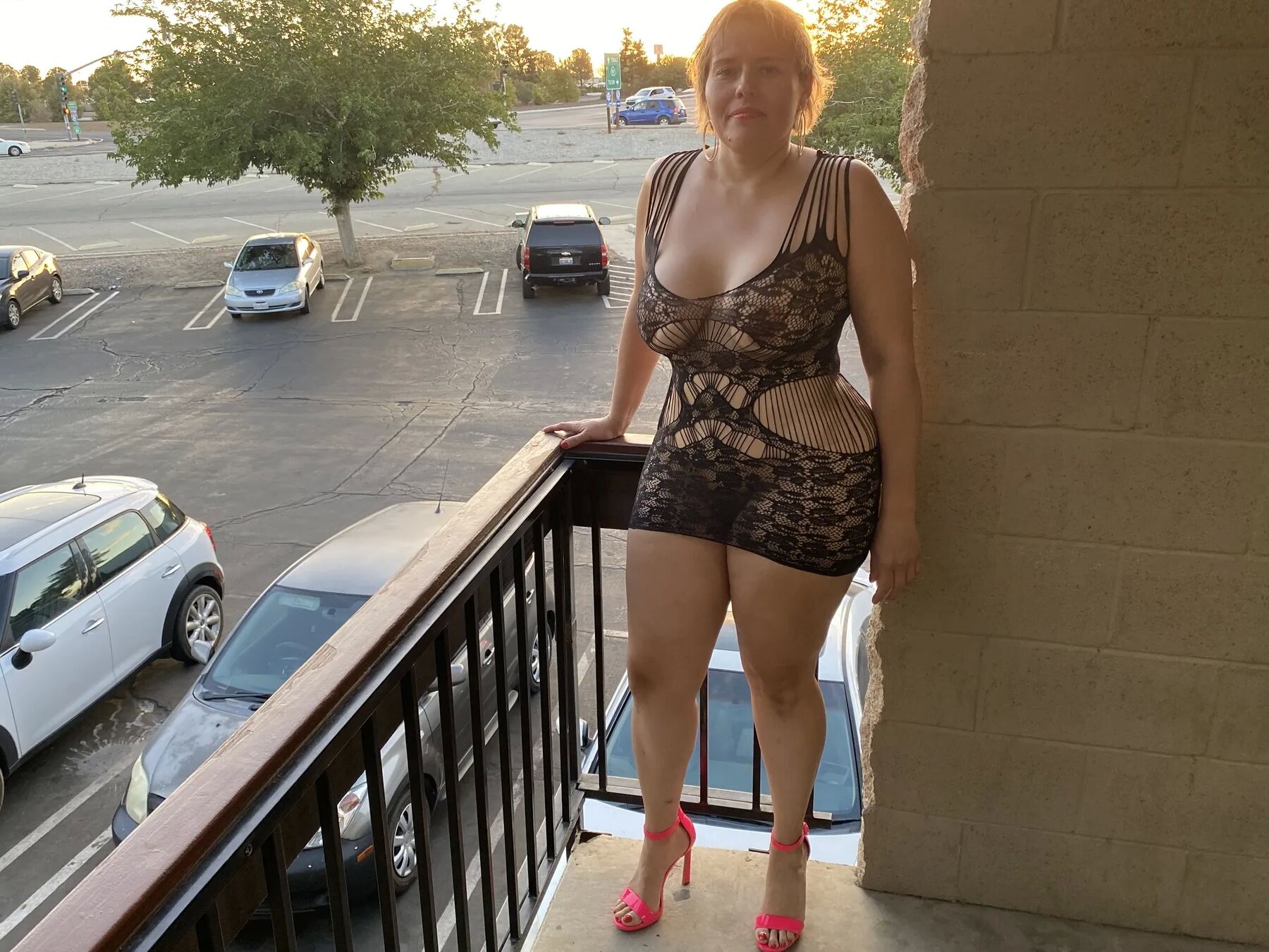 ON MY WAY TO FUCK A STRAGER