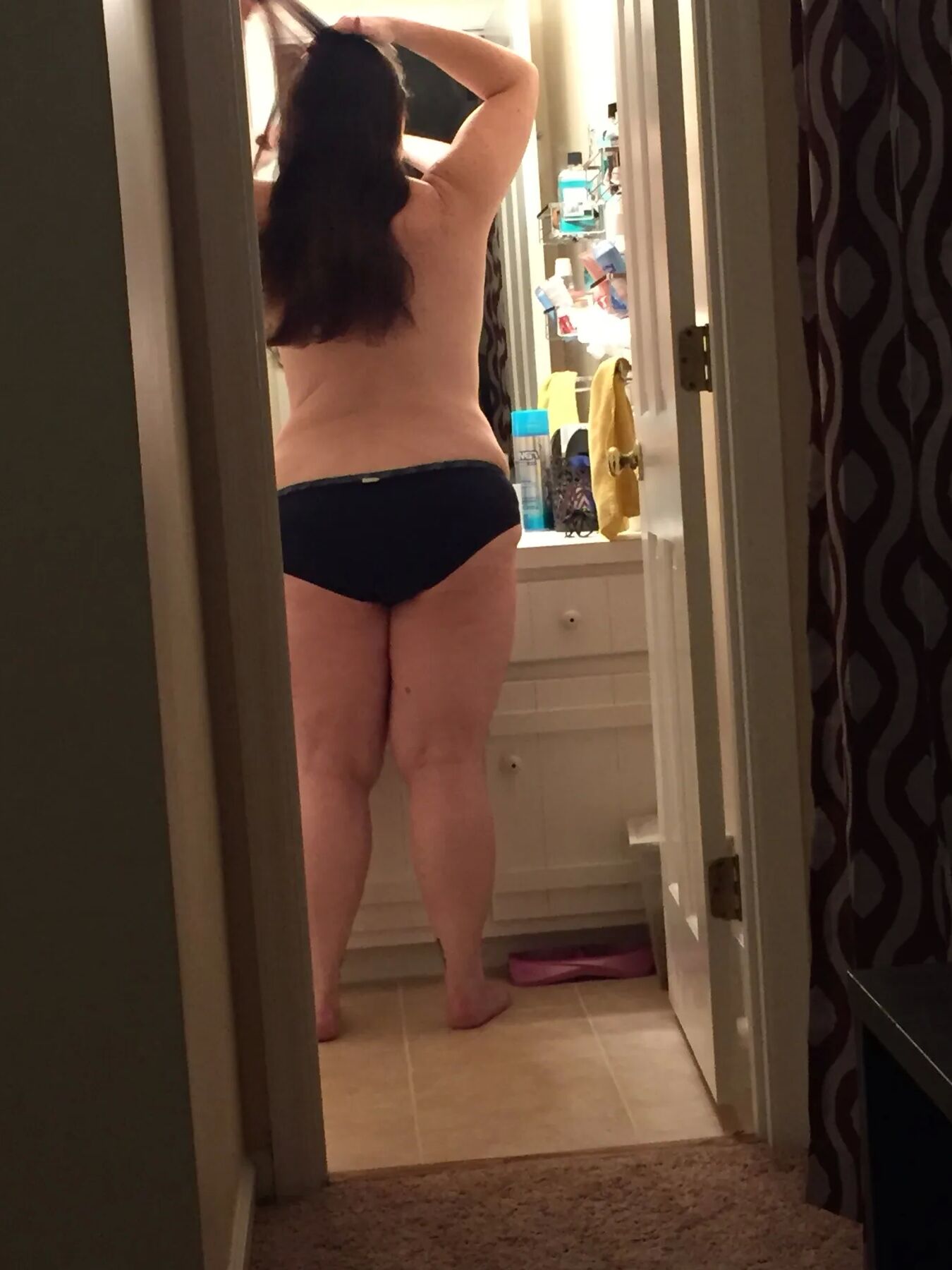 Milf showing off