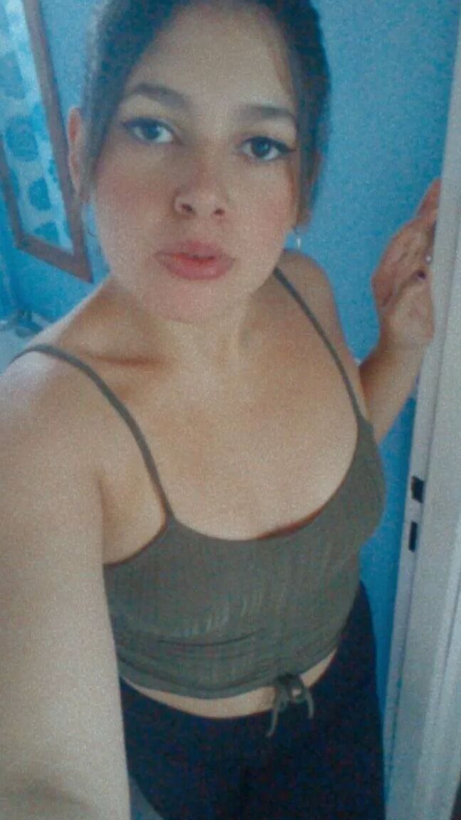 Karen Free Photos
