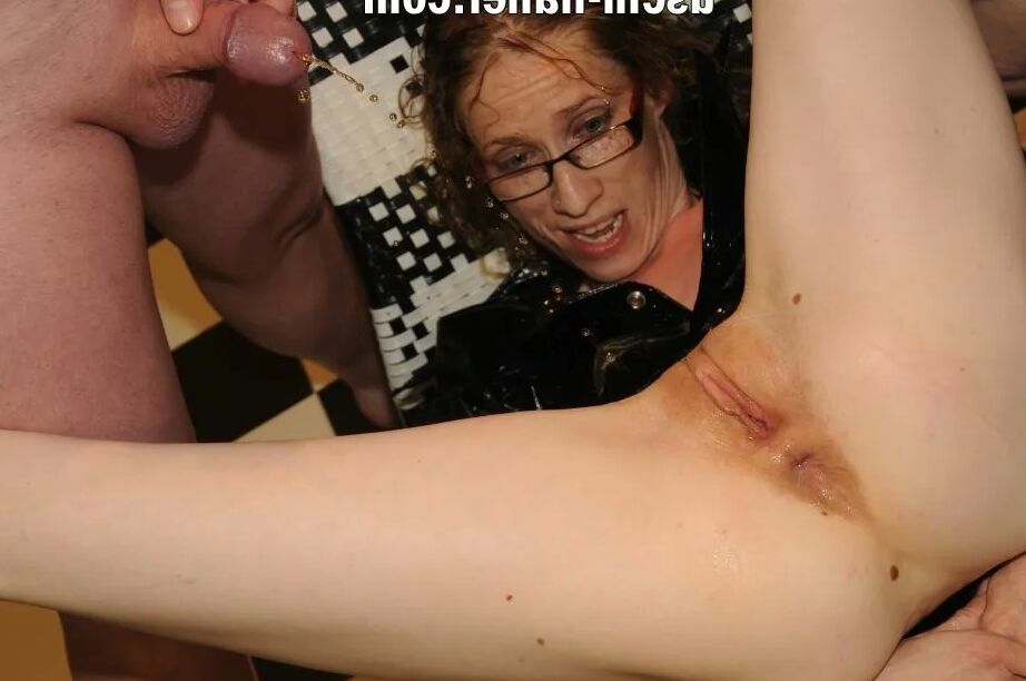 Amateur cum & piss gangbang with redhead MILF Rita