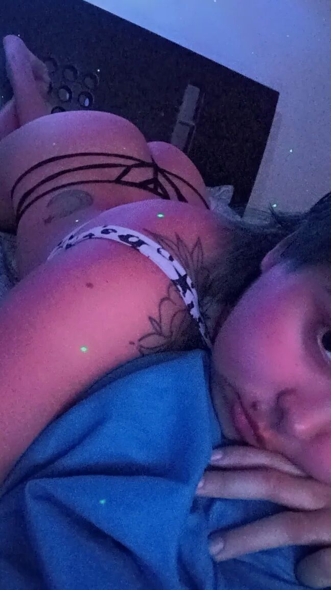 Sexy girlfriend