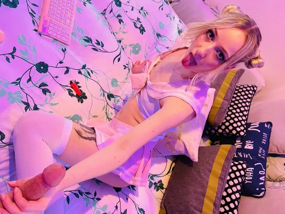 Little Doll secret's