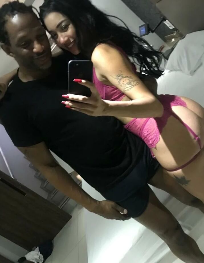 Kyra Sex, Eva Perez, Clarkes Boutaine