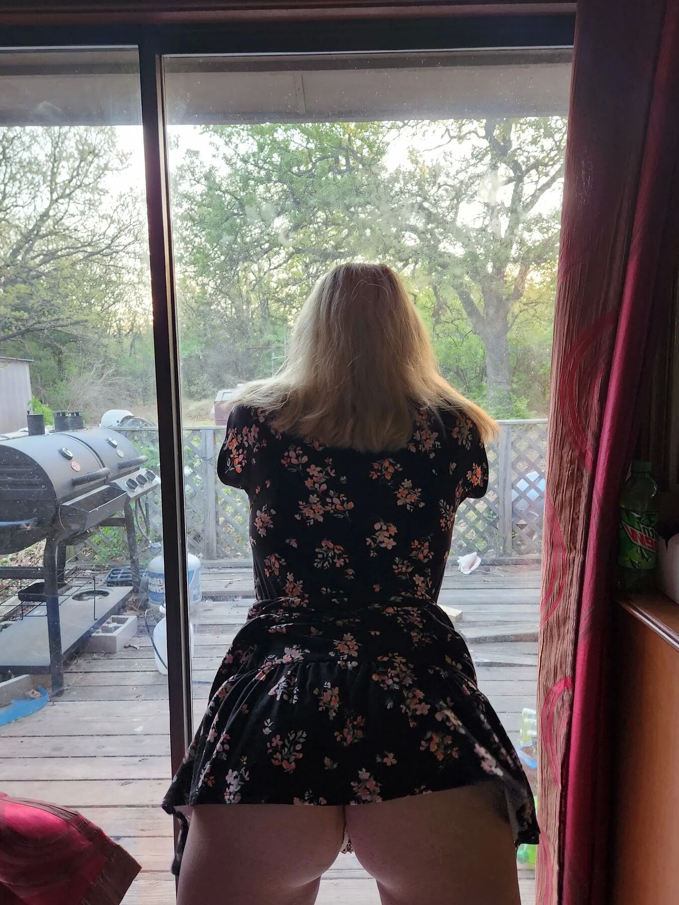 Mama_Foxx94 - Fun in a sundress