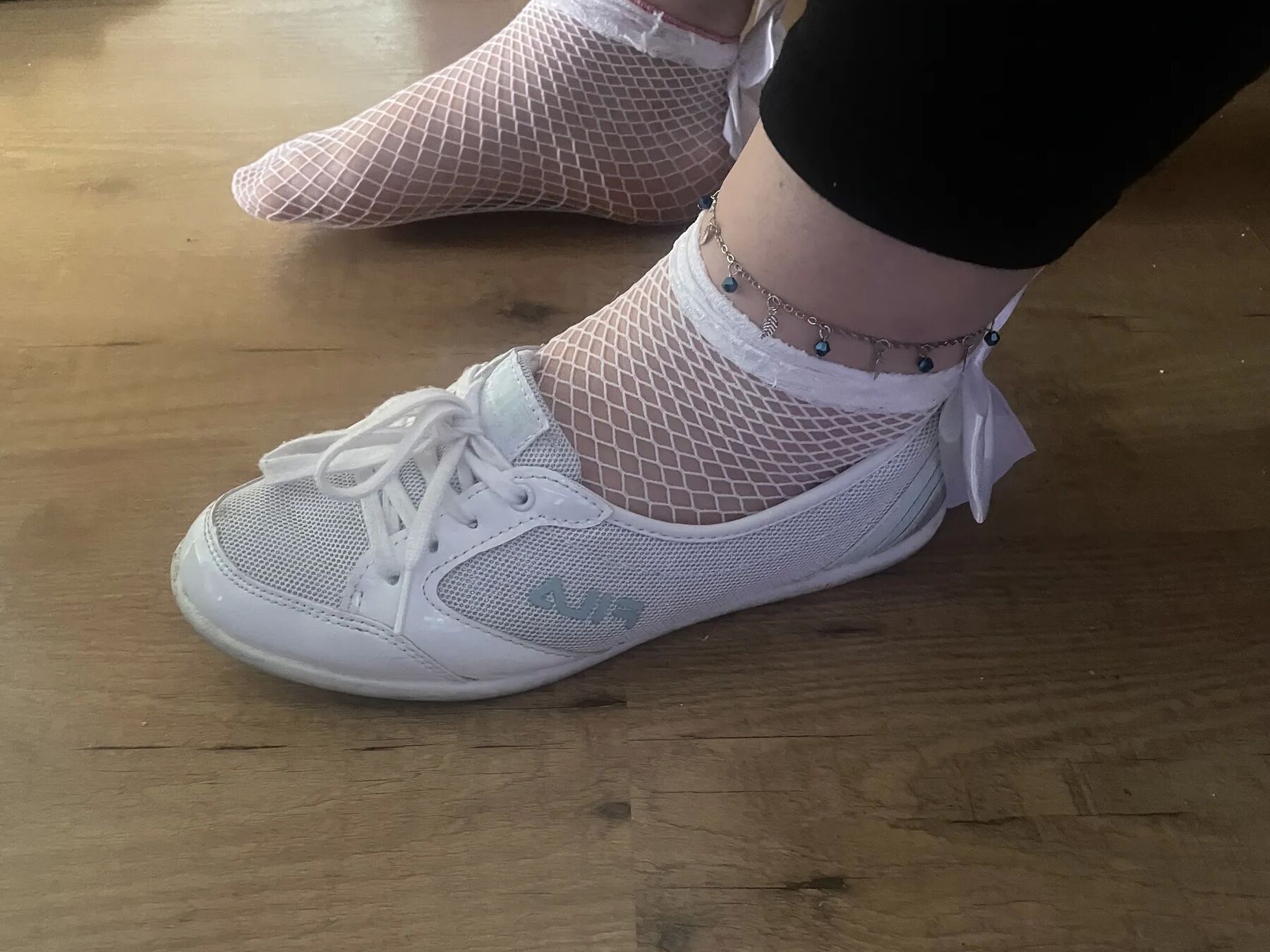 Amateur footfetish