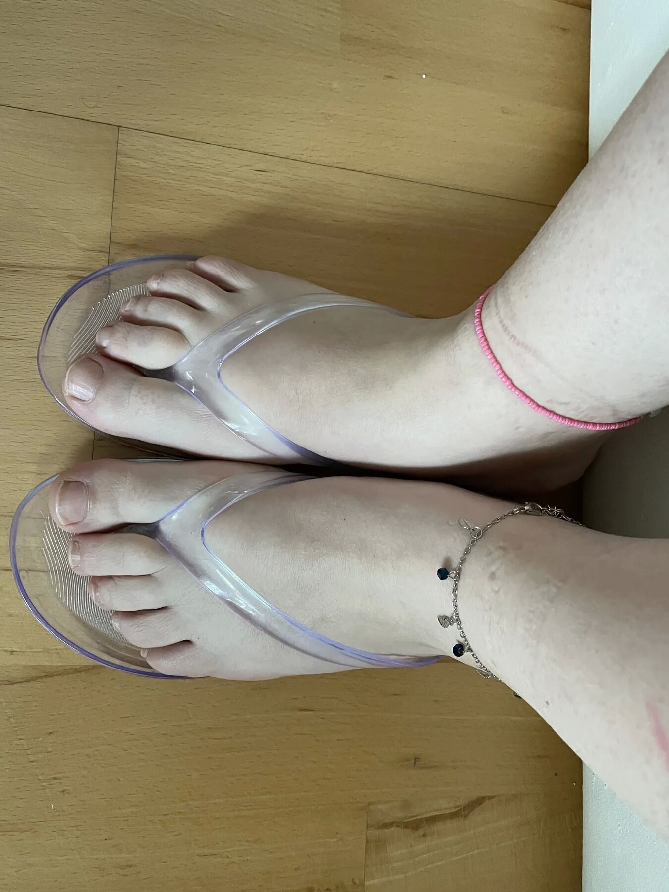 Amateur footfetish