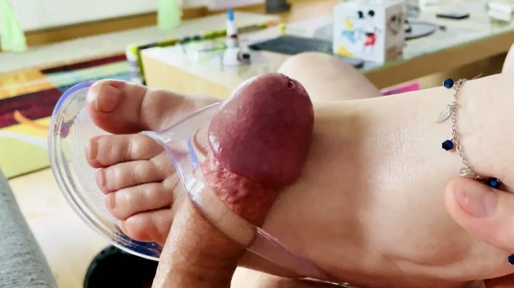 Amateur footfetish