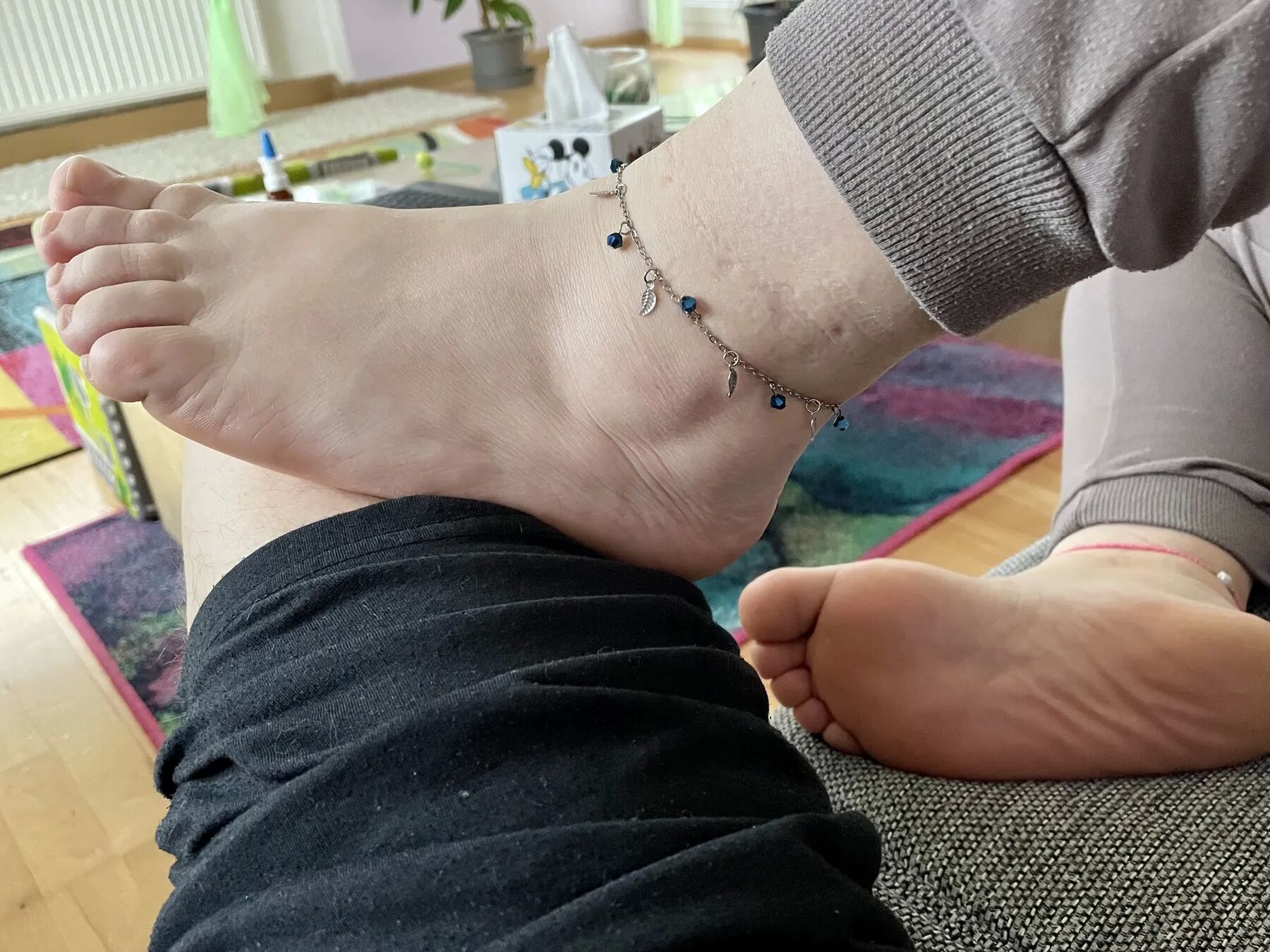 Amateur footfetish