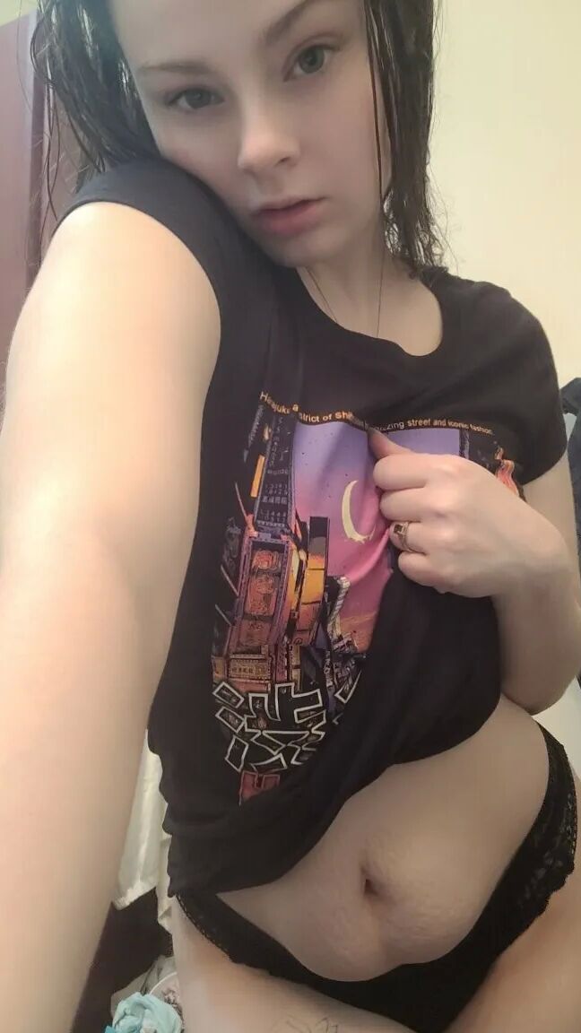 Baby Vixen Free Photos