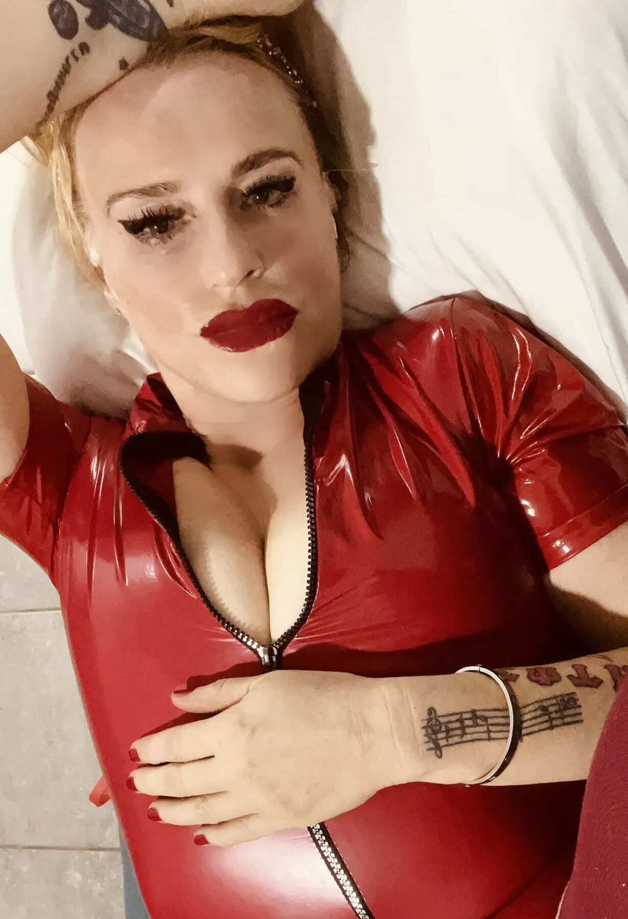 Ms Samantha Stern Free Photos