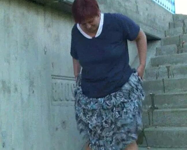 Pissing - Public ...