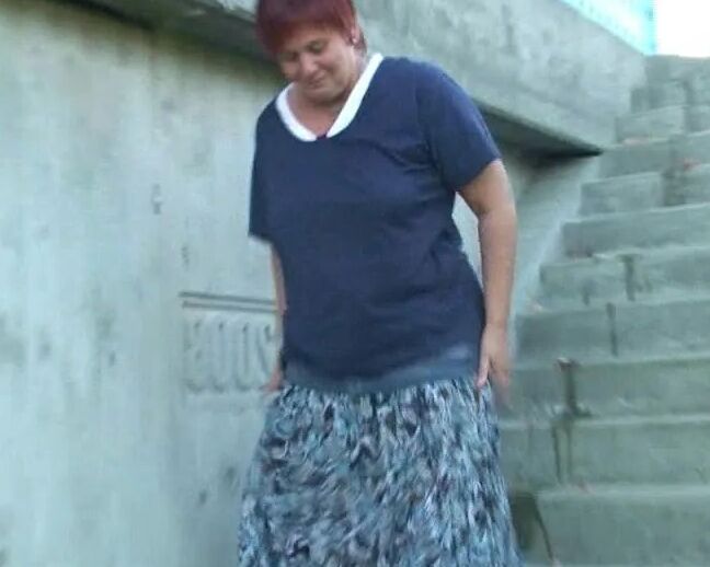Pissing - Public ...