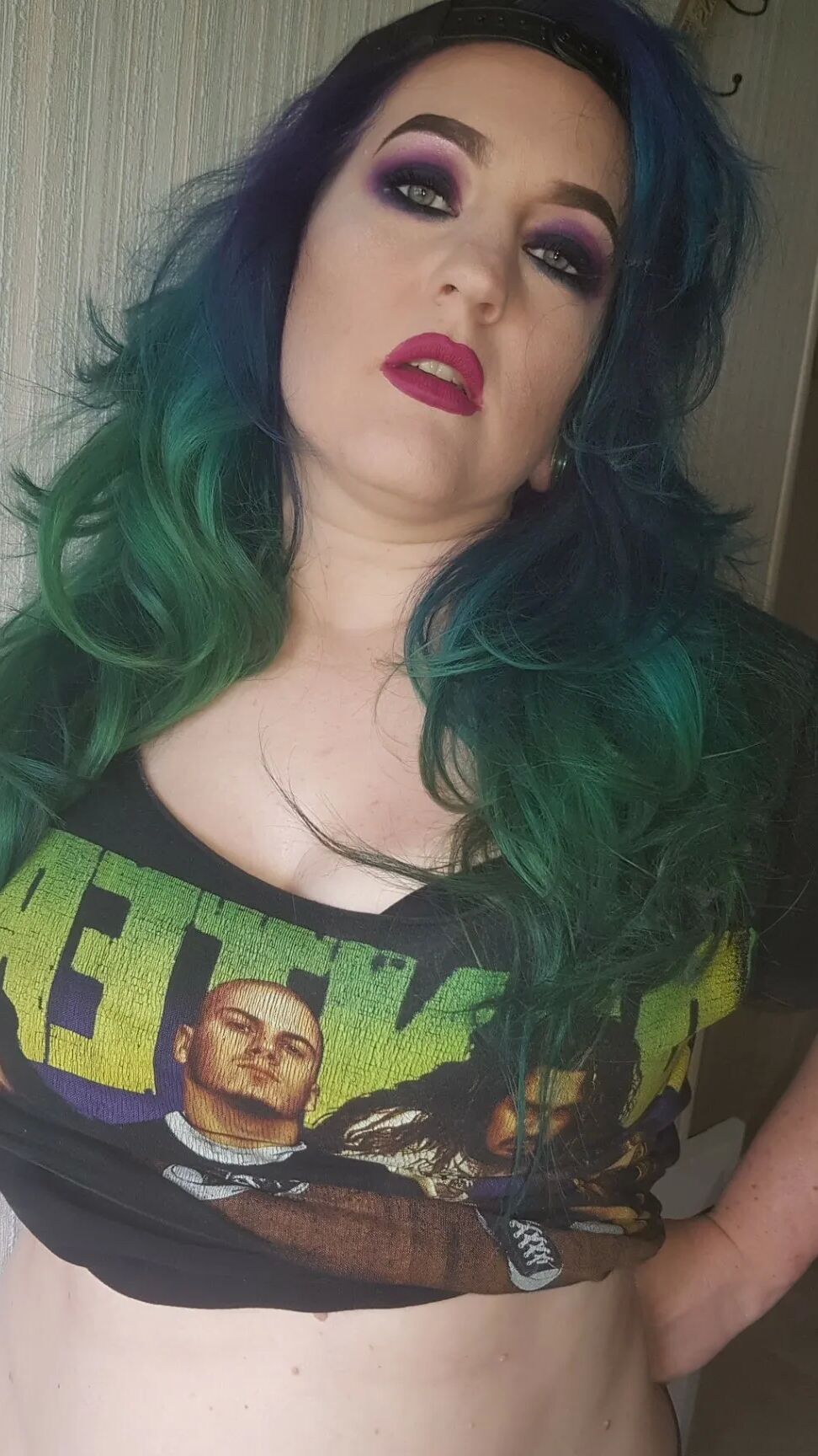 Chubby MILF Amy Leaf- Metalhead