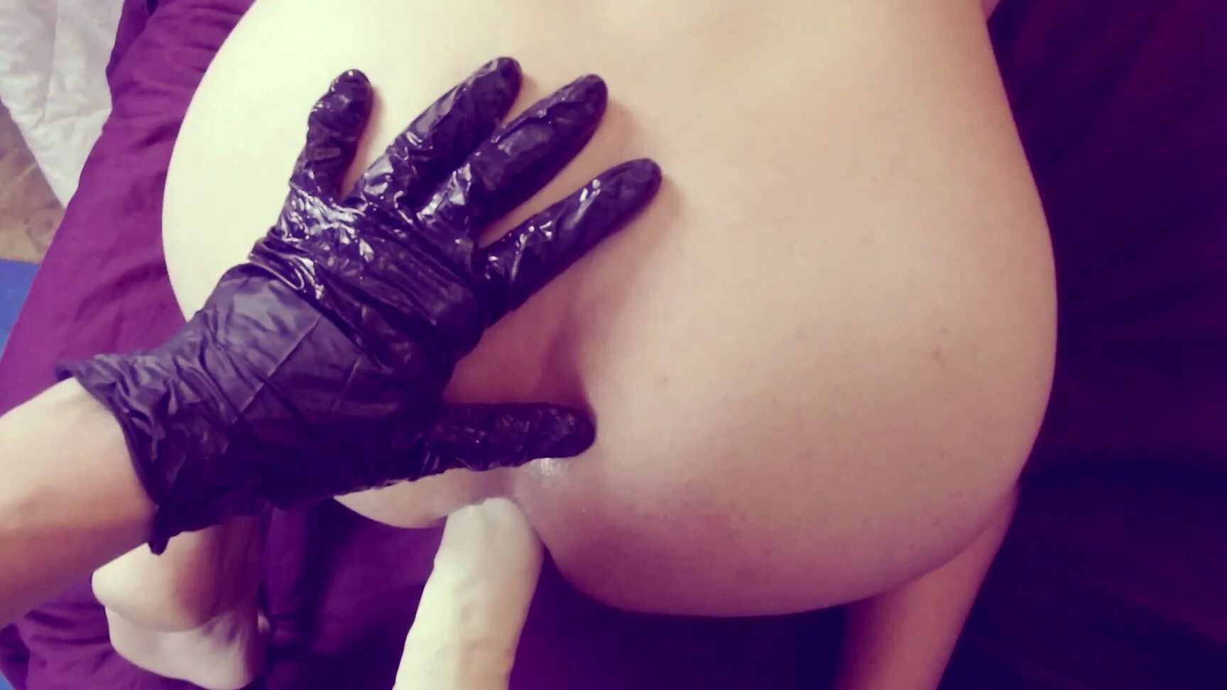 Hard pegging make him cum too soon