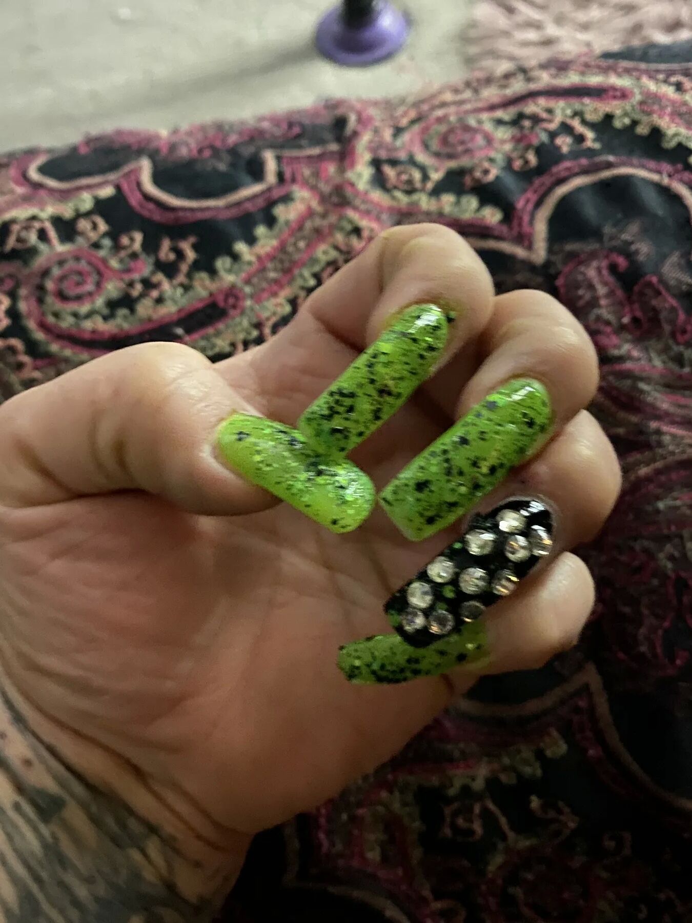 Nail fetish