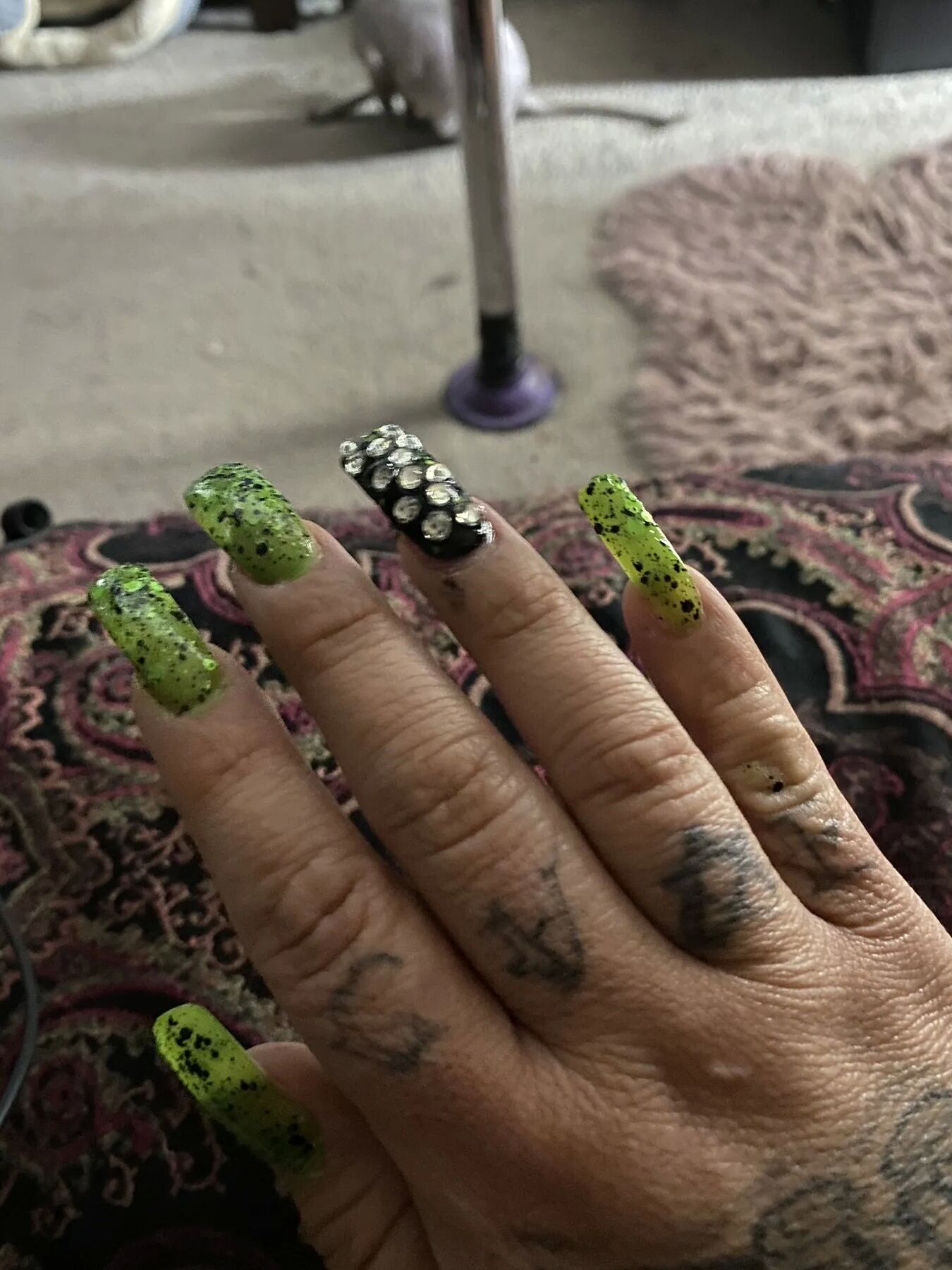Nail fetish