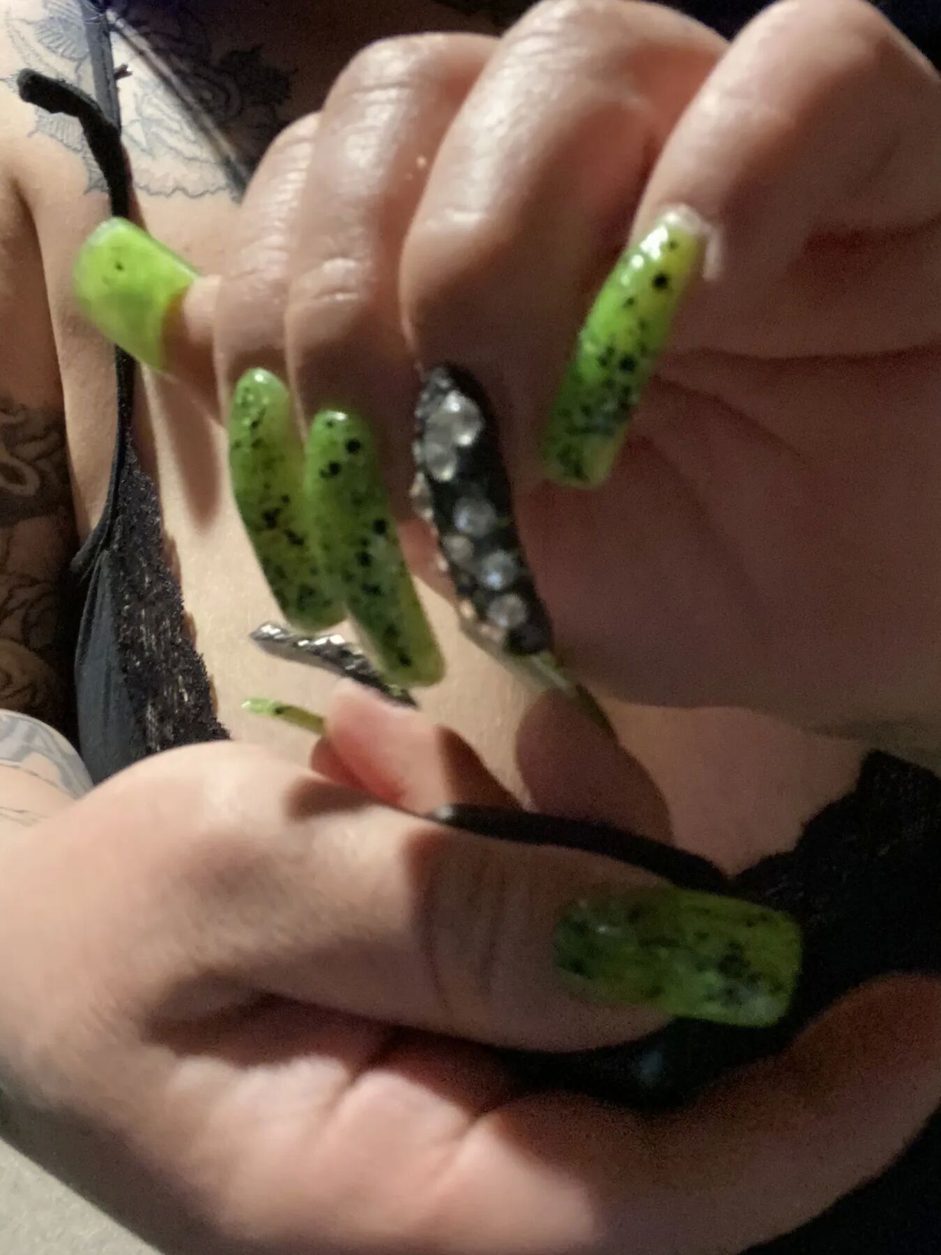 Nail fetish