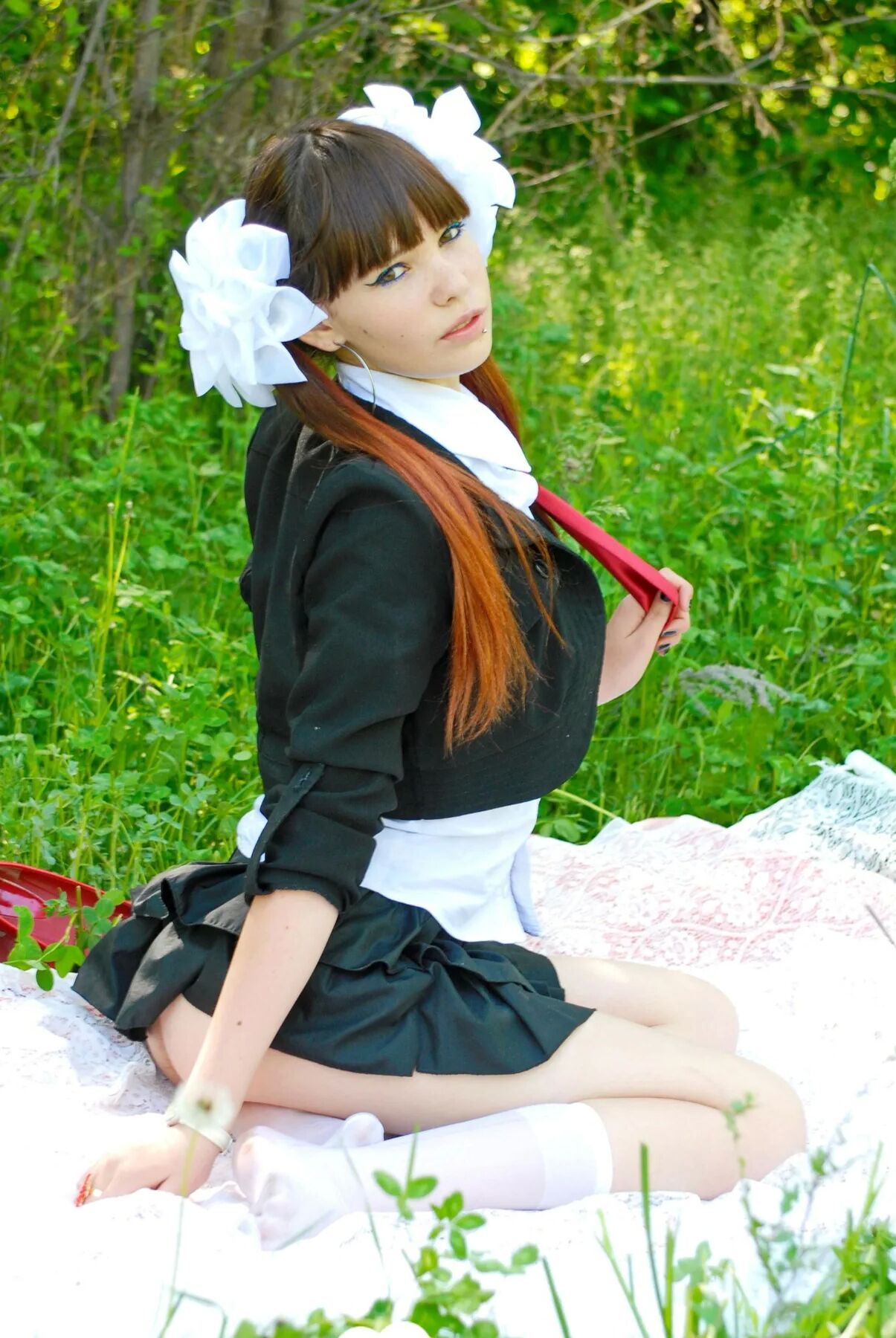 Schoolgirl turns a picnic into a teasing session