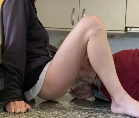 EATING PUSSY AND BLOWJOB IN THE KITCHEN (by WILDSPAINCOUPLE
